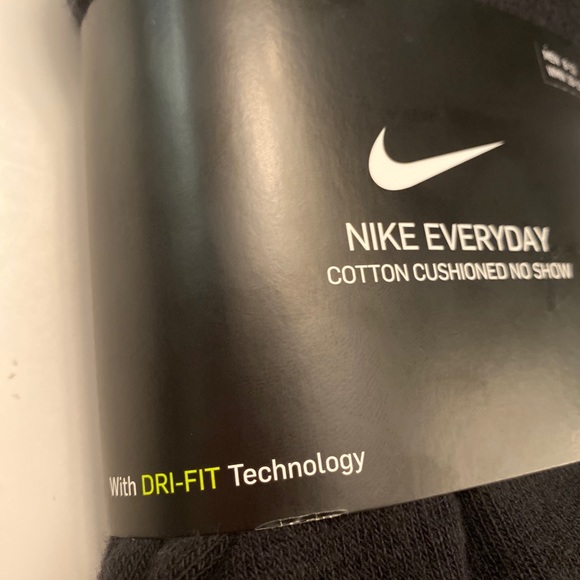 Nike Everyday 6 Pair ankle Socks M8-12 W10-13 - Picture 4 of 7